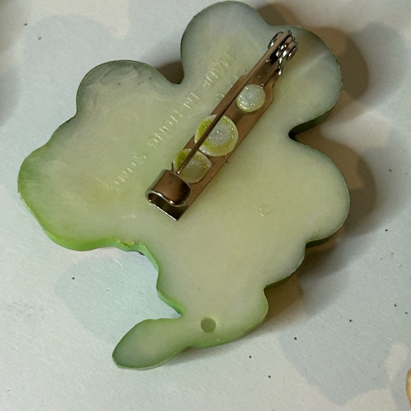St. Patrick’s Day Shamrock Lucky Jewelry Lot vintage pins, earrings, scarf - Picture 7 of 9